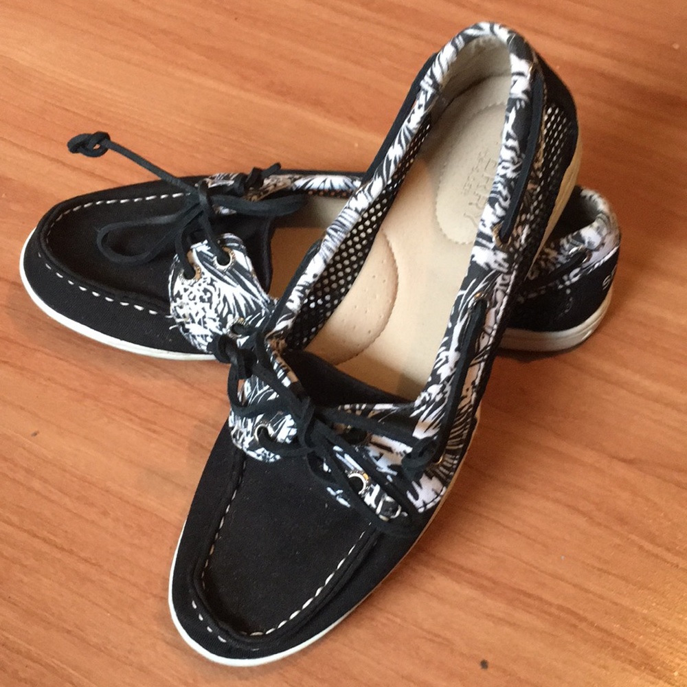 Sperry boat shoes